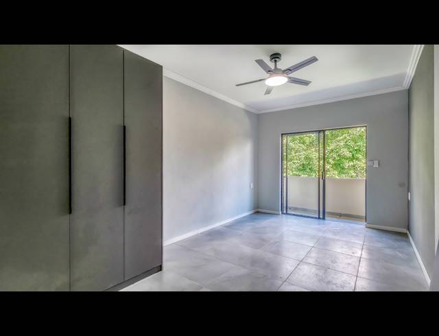 1 BEDROOM STUDIO APARTMENT RENTED IN BRYANSTON